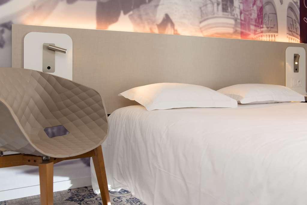 Brit Hotel Nantes Vigneux - L'Atlantel الغرفة الصورة